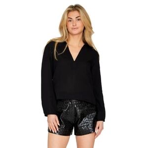 🆕️NWT Taylor Tillman Women's Amber Shorts in Black Vegan Leather, Size S